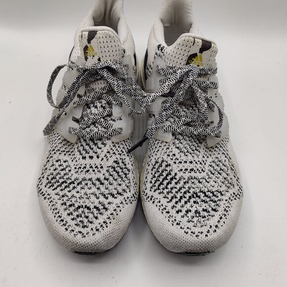 adidas mens 9 UltraBoost 1.0 DNA White Black GZ0449 Torsion System - Picture 10 of 13